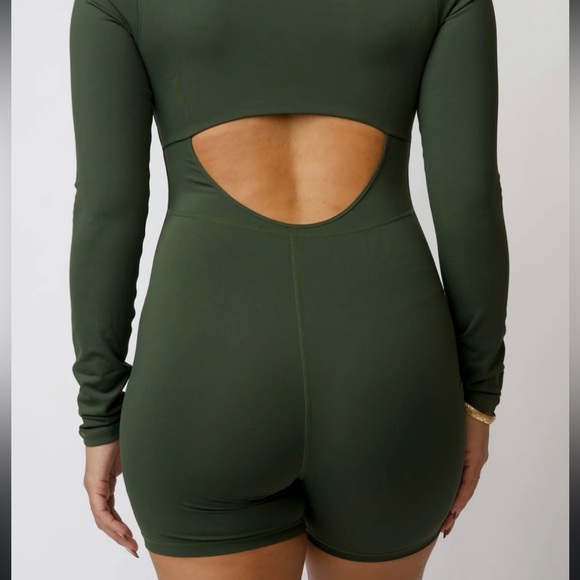 Active By Teal • Rust Aura Long Sleeve Jumpsuit - Picture 2 of 9